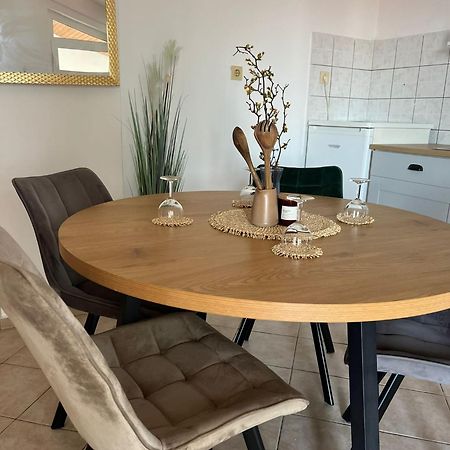 Apartment Luce And Ante بيبينيا المظهر الخارجي الصورة